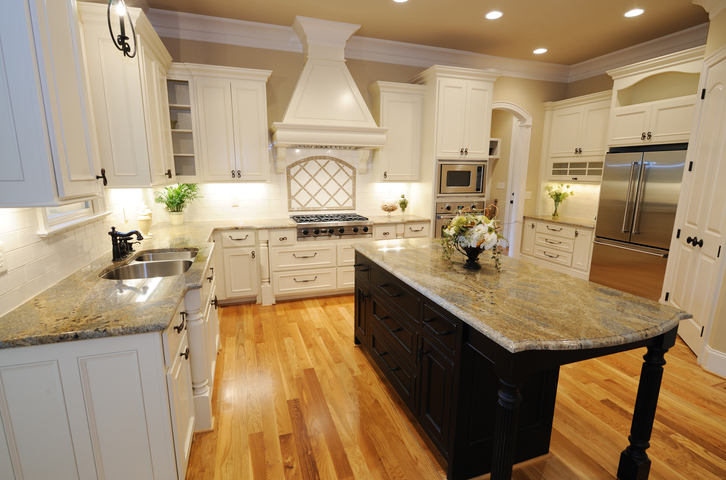 Custom-Cabinets-Kitchen-Design-in-Hamilton