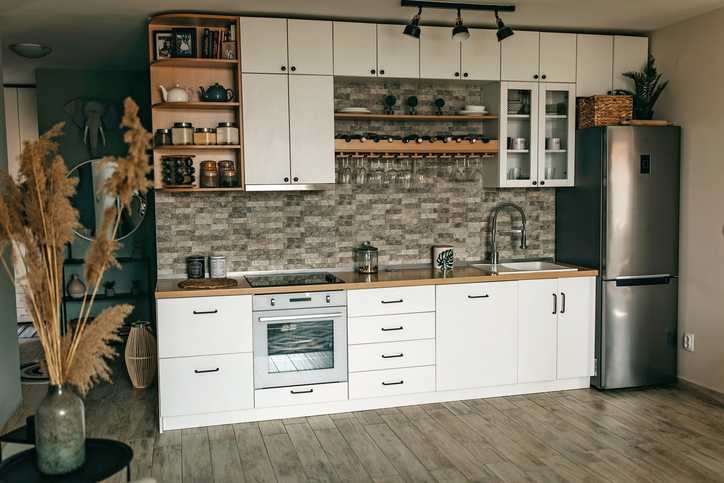 Elevate Your Etobicoke Home with Custom White Oak Cabinetry
