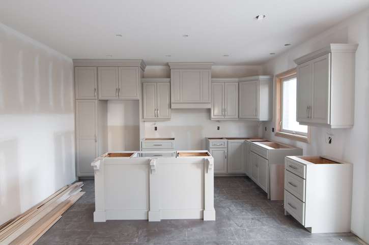 Bring Modern Sophistication to Your Oakville Home with European Style Kitchen Cabinetry