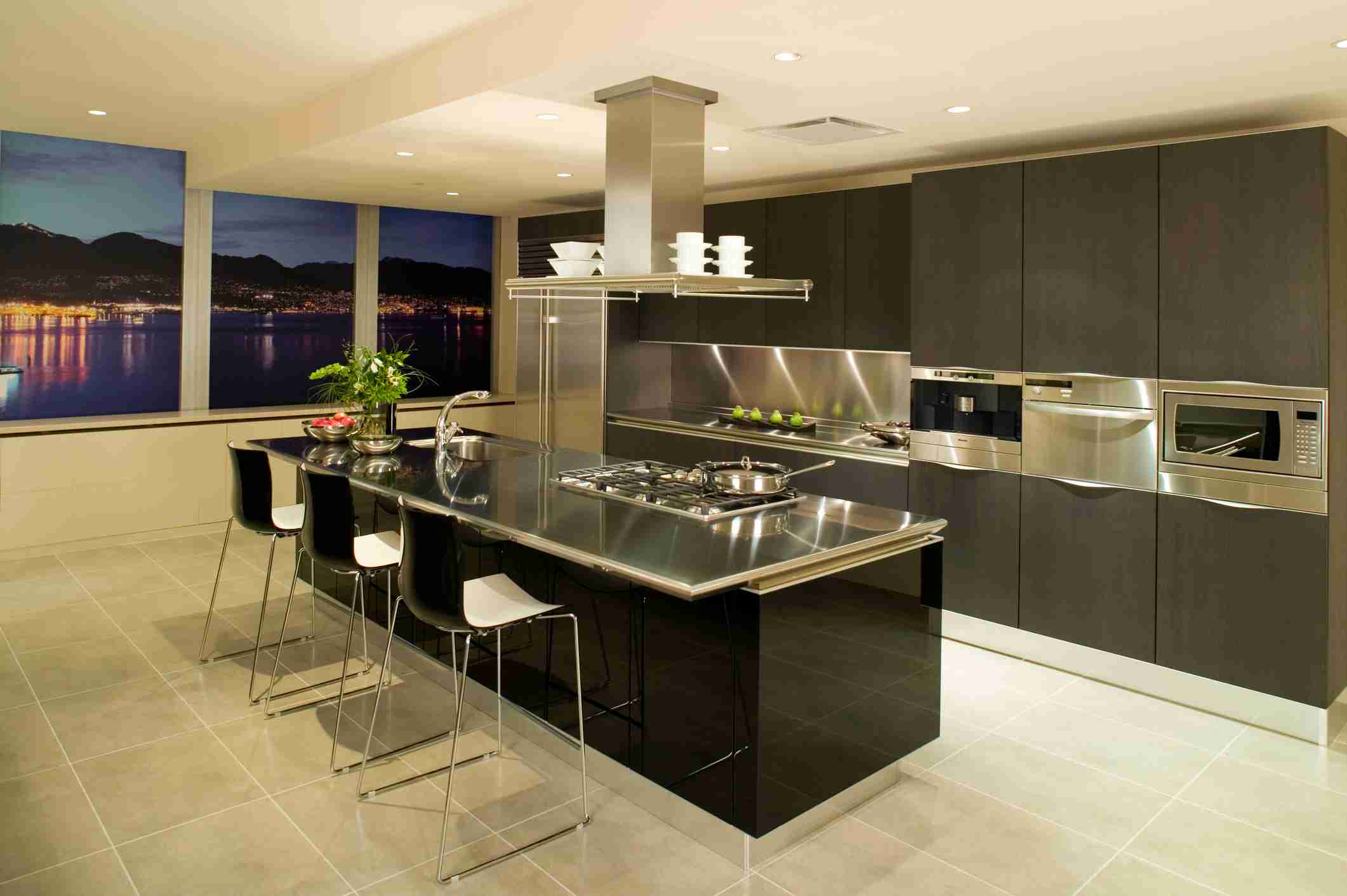 Elevate Your Burlington Kitchen with Stylish Open Shelving