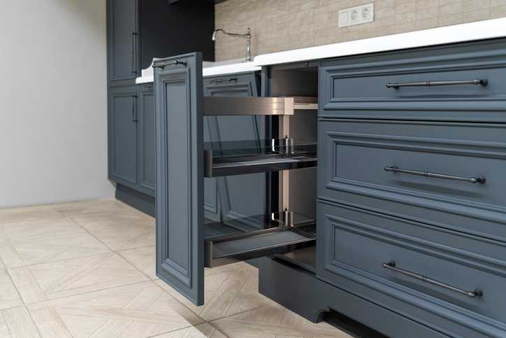 Modernize Your Milton Home with Elegant Flat-Panel Kitchen Designs