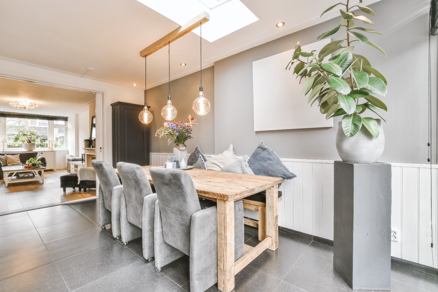 Full Home Renovation in Terra Cotta<br />
